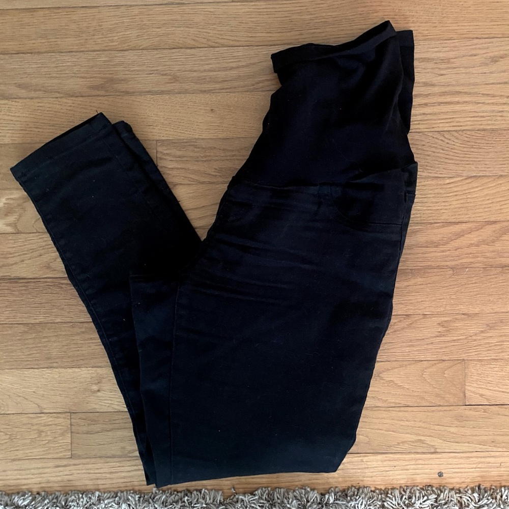 Maternity skinny jeans- black size large